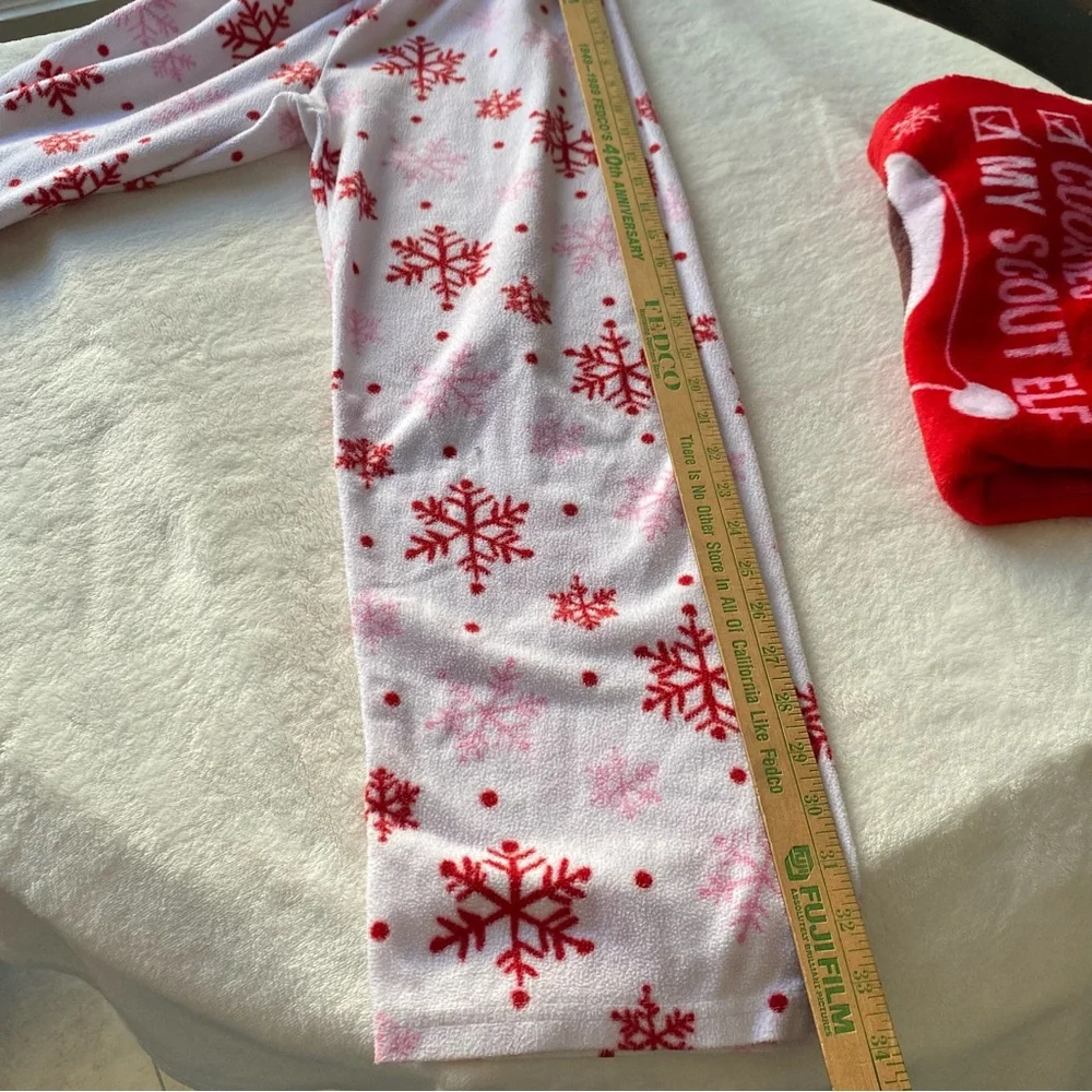 Elf on the shelf‎ Pajama Set Size Large Red Christmas Cozy